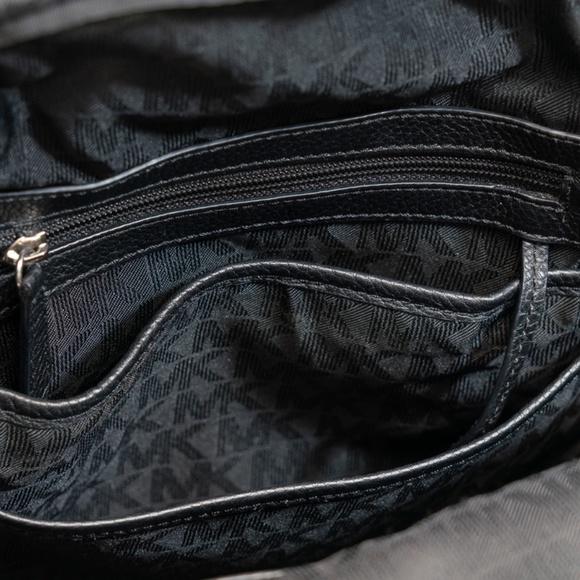 Michael Kors Large Backpack - Picture 6 of 7